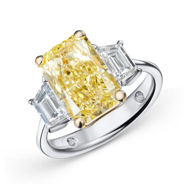 5.01 Carats Radiant Fancy Vivid Yellow Lab-Grown Diamond Ring