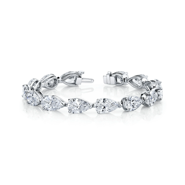 Pear Shape Lab-Grown Diamond Bracelet